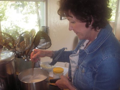 Stirring coconut topping for tapioca