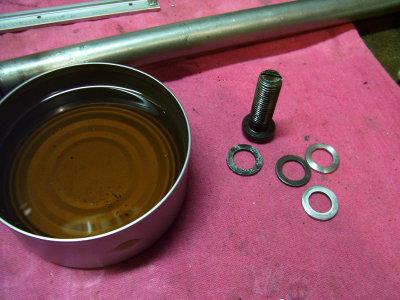 Heat treating lash adjuster shim 05w.jpg