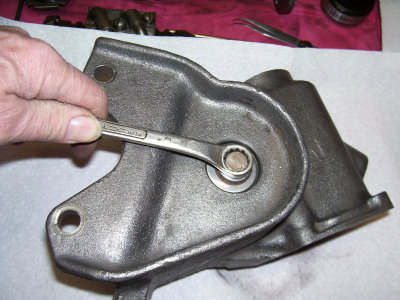 Pitman arm shaft bearing 266316 13w.jpg