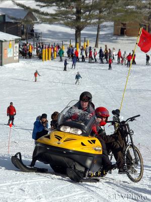 g3/88/117888/3/54698708.SnowBike4.jpg
