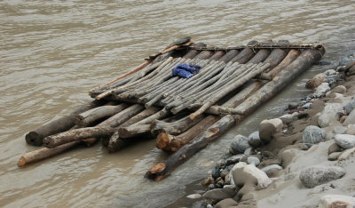 Our raft to cross the Rio Maraon