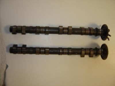 Camshafts, out of bike