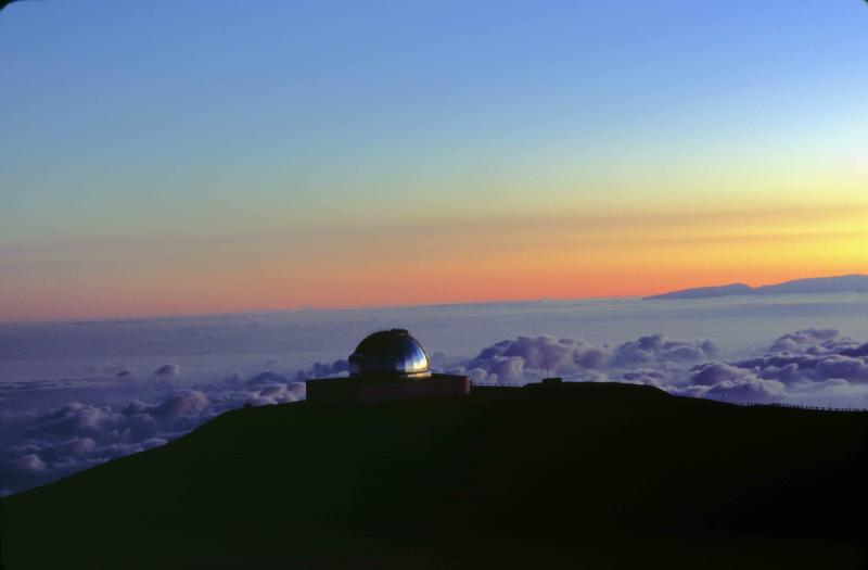 Mauna Kea Observatory Big Island.jpg