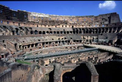 Colosseo Interior 4.jpg