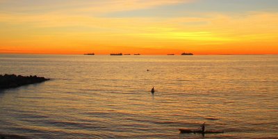 Paddlers at Cottesloe.jpg