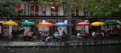 Diners in and above the san Antonio river walk TX.jpg