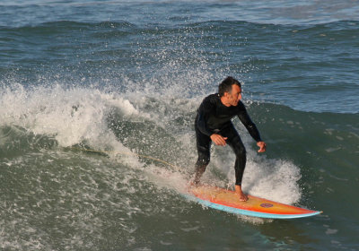 Mark Tume surfing at Lyall Bay, IMG_6917.jpg