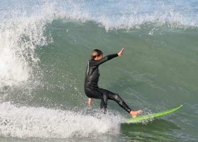 James Tume surfing at Lyall Bay, IMG_6945.jpg