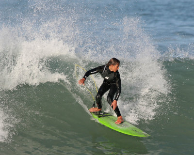 James Tume surfing at Lyall Bay, IMG_6942.jpg