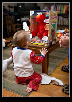 Bow down to the altar that is Elmo