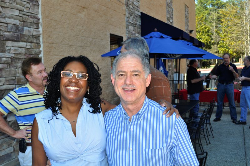 CSC_0025 Naudja Threadgill n Mike.JPG