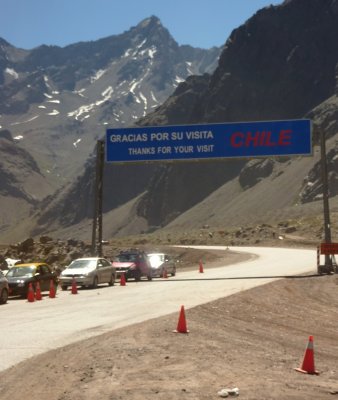 Lineup for entrance to Chile in the pass between Santiago, Ch and Mendoza, Ar