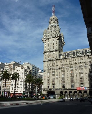 Placio Salvo, Plaza Independencia, Montevideo, Ur