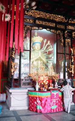Chengdu buddhist temple