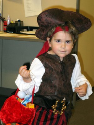 Halloween party for kids in the office
