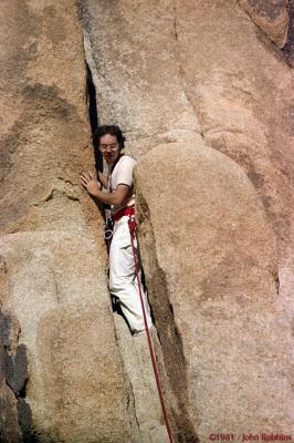 g3/89/290989/3/54952014.JTClimbing19810119.jpg