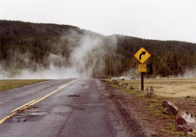45 Right Hand Curve Yellowstone NP WY.jpg