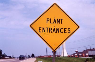 Plant Entrances Salem IL.jpg