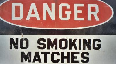 g3/89/475089/3/56000408.NoSmokingMatches.jpg