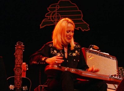 Cindy Cashdollar on steel guitar