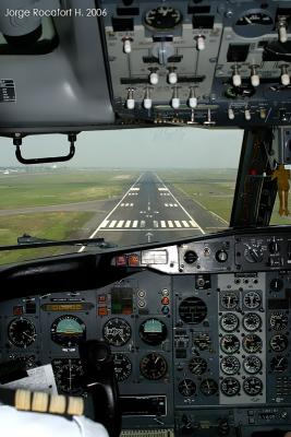 Ready to land on runway 05R