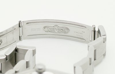 Clasp.jpg