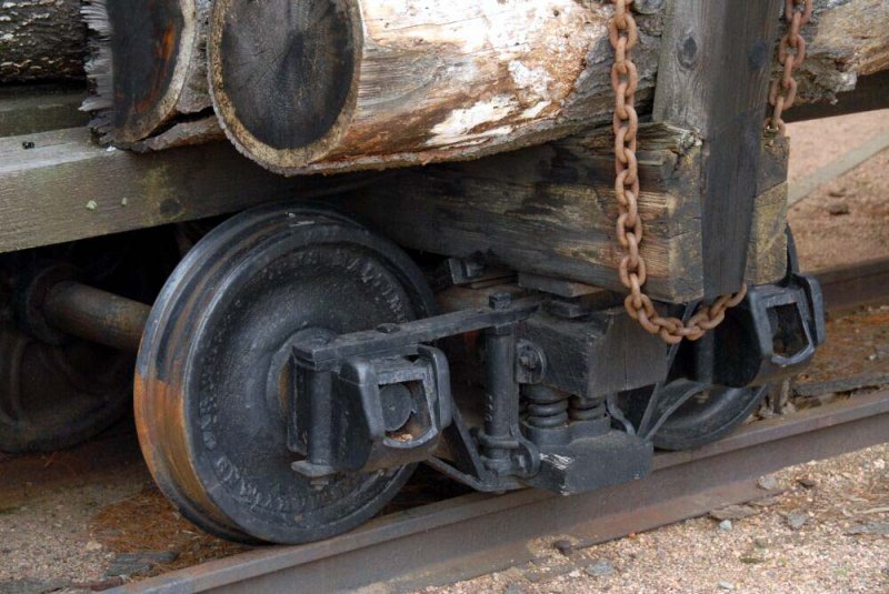 Russell log truck