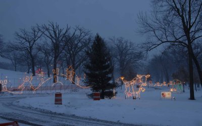 lights along drive 1