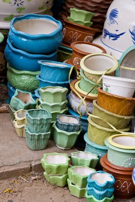 Urns