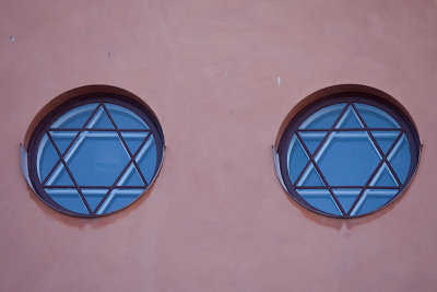 Round windows