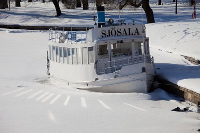 Winter boat