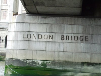 London Bridge is very plain and not much to look at now.