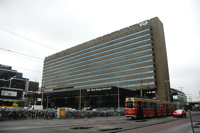 Den Haag Centraal train station