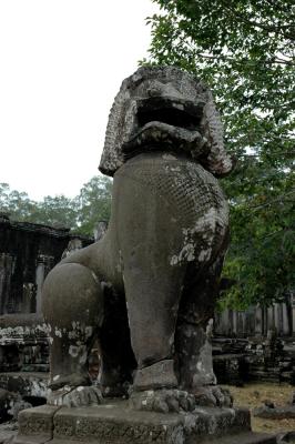 guardian lion @ Tep Pranam