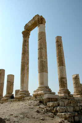 the temple was built during the reign of Marcus Aurelius (AD 161-180)