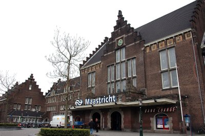 Maastricht train station