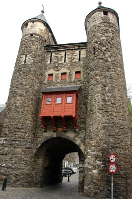 Helpoort - the oldest surviving town gate in the Netherlands (1229)