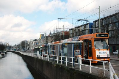 the tram that goes from Den Haag to Delft