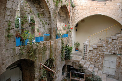 www.fauziazar.inn.com, Nazareth