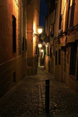 Narrow street in Toledo