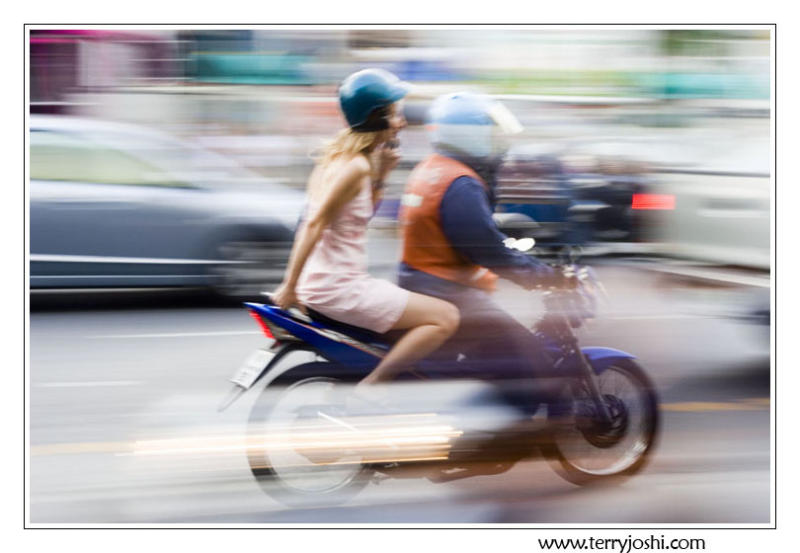 060317_bangk266comp_c.jpg