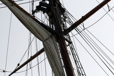 Amistad 1 Sept 17 06.jpg