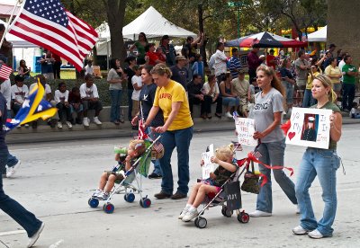 parade families 01