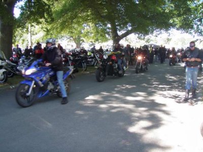 091205 Ulysses Nelson Toy Run 2009 52.JPG