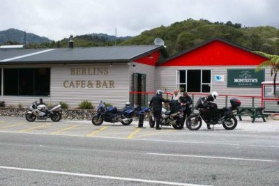 100123 Karamea Overnighter 58 Jon Harry pic.JPG