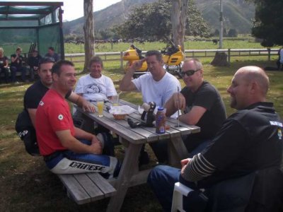 100214 Filco sponsored ride to Linkwater 18.JPG
