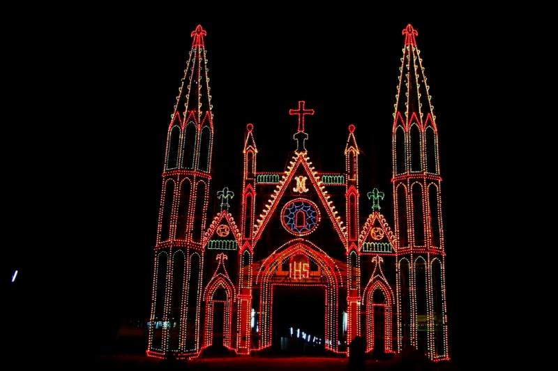 Festival lighting at the Idindakarai entrance