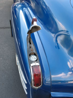 41 Cadillac gas cap