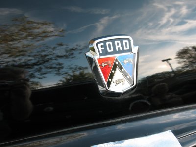 50 Ford emblem