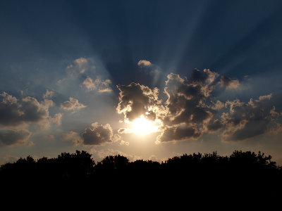 Another Shot of Heavenly Clouds.jpg